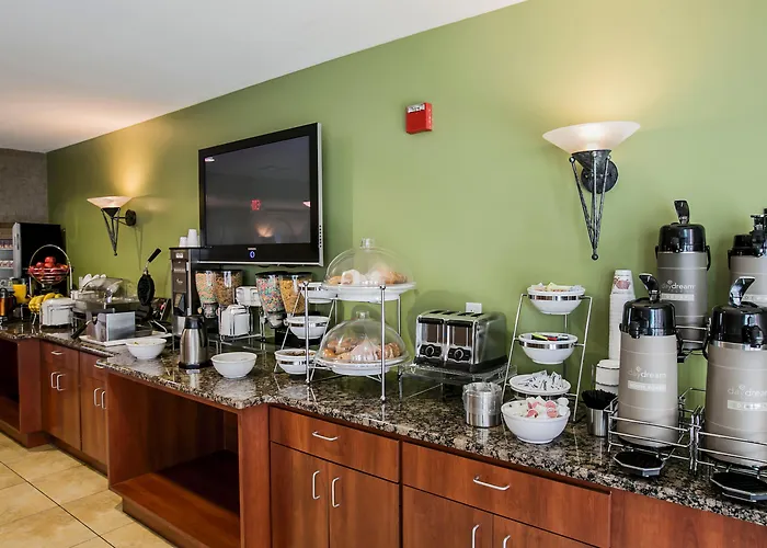 Spark By Hilton 3*