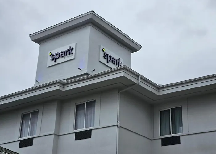 Spark By Hilton Hotel