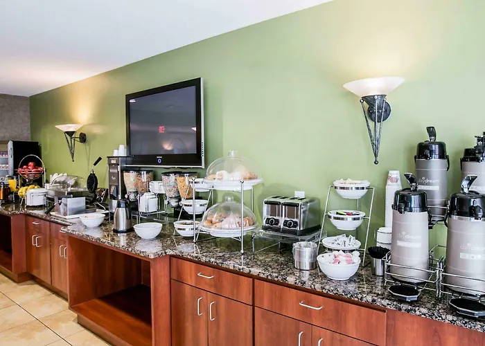 Hotel Spark By Hilton 3*